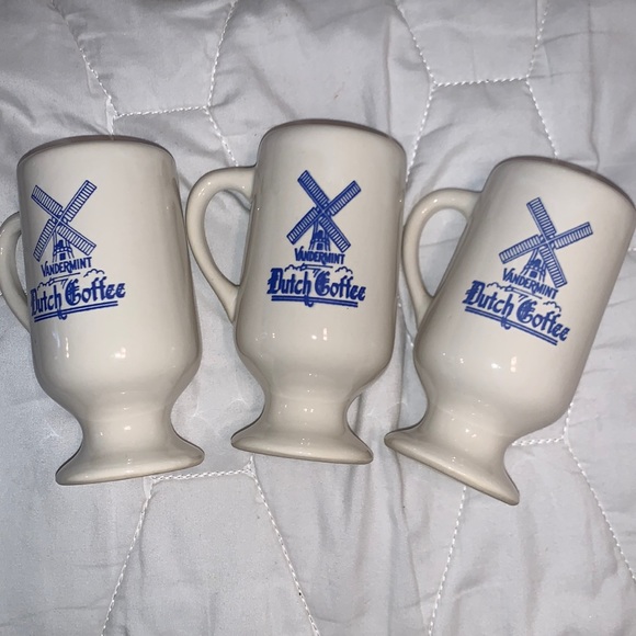 Set of Three Vandermint Dutch Coffee Cups - Picture 1 of 10